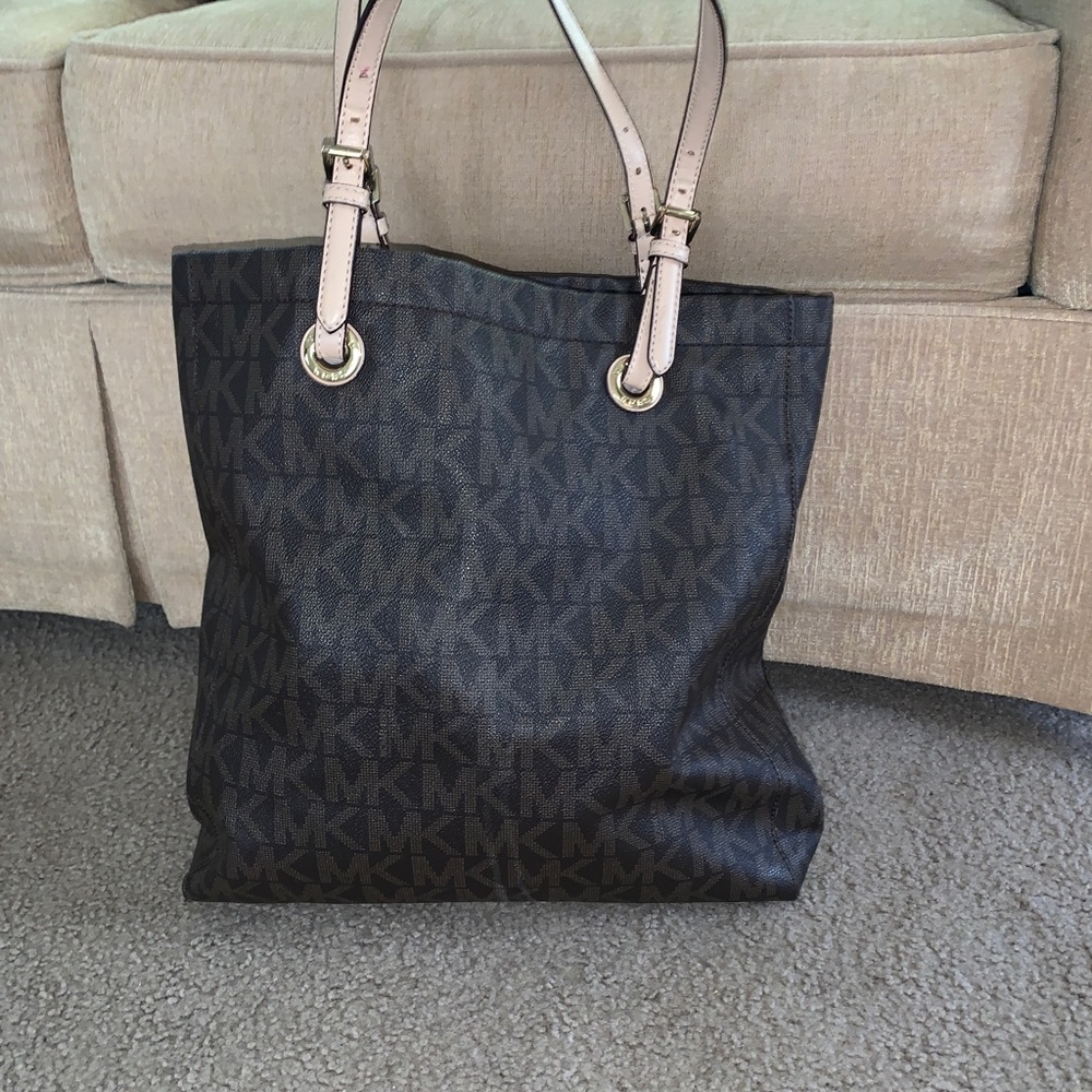 Authentic Michael Kors